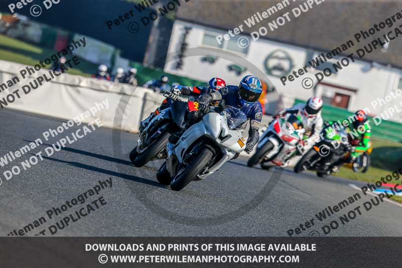 PJ Motorsport Photography 2018;enduro digital images;event digital images;eventdigitalimages;mallory park;mallory park photographs;mallory park trackday;mallory park trackday photographs;no limits trackdays;peter wileman photography;racing digital images;trackday digital images;trackday photos